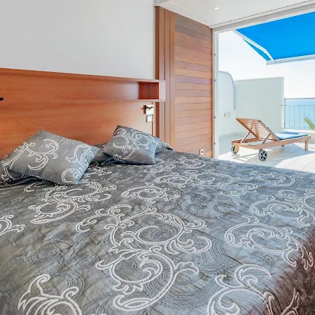 Insitges Sant Sebastia's Apartment