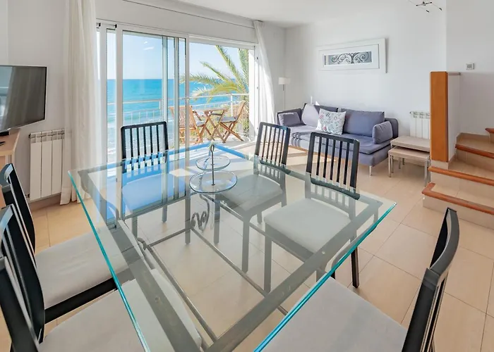 茵西格斯圣赛巴思提安海滩酒店 公寓 *