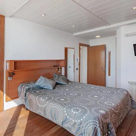 Insitges Sant Sebastia's Apartman